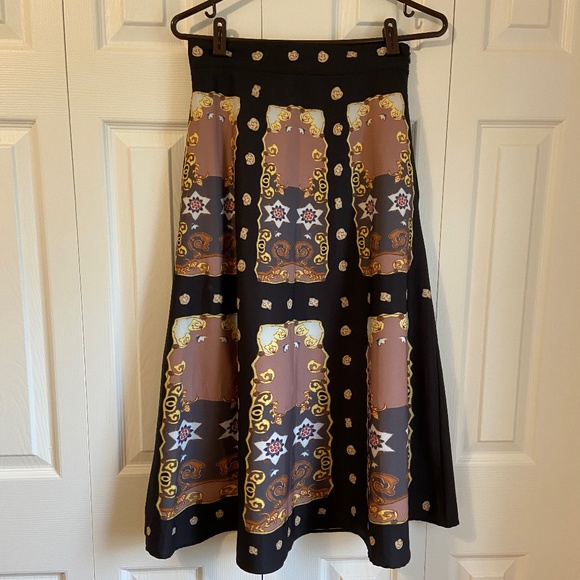 Boho-Inspired A-Line Maxi Skirt โ Size Large - Picture 9 of 9